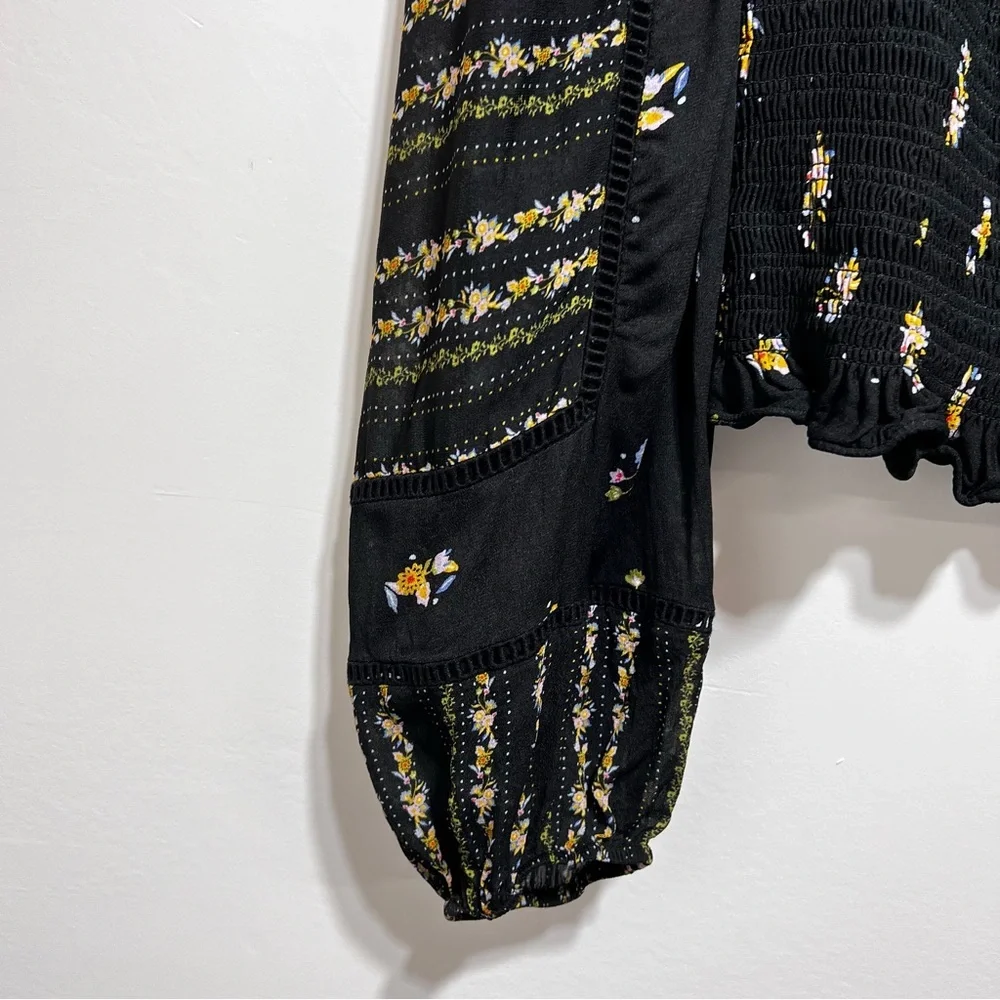 SOLD Anthropologie Dolan Pieta Balloon Sleeve Smocked Floral Blouse Large Black - Picture 7 of 11